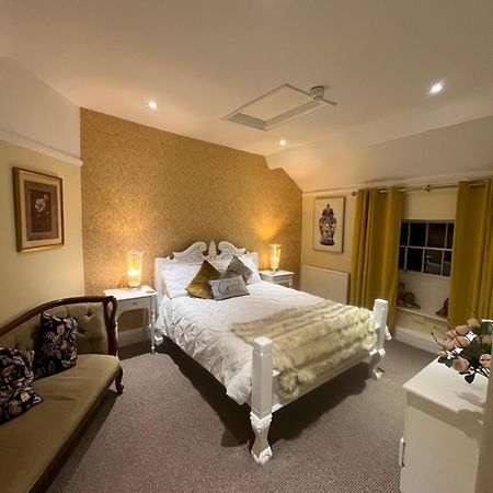 Отель The Whitehouse Ross-On-Wye Экстерьер фото